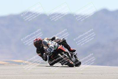 media/Apr-20-2025-CVMA (Sun) [[39090e8767]]/Race 9-Formula LW Twins Shootout/